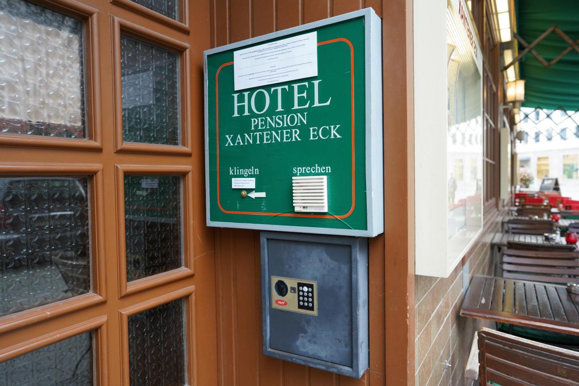 Hotel Pension Xantener Eck Berlin Exterior photo